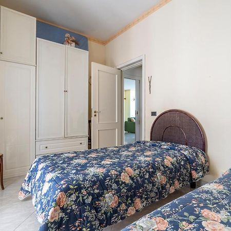 Grazia Attic Apartment With Terrace Trani Esterno foto