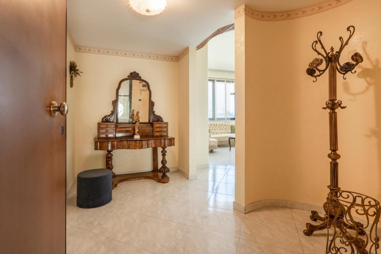 Grazia Attic Apartment With Terrace Trani Esterno foto