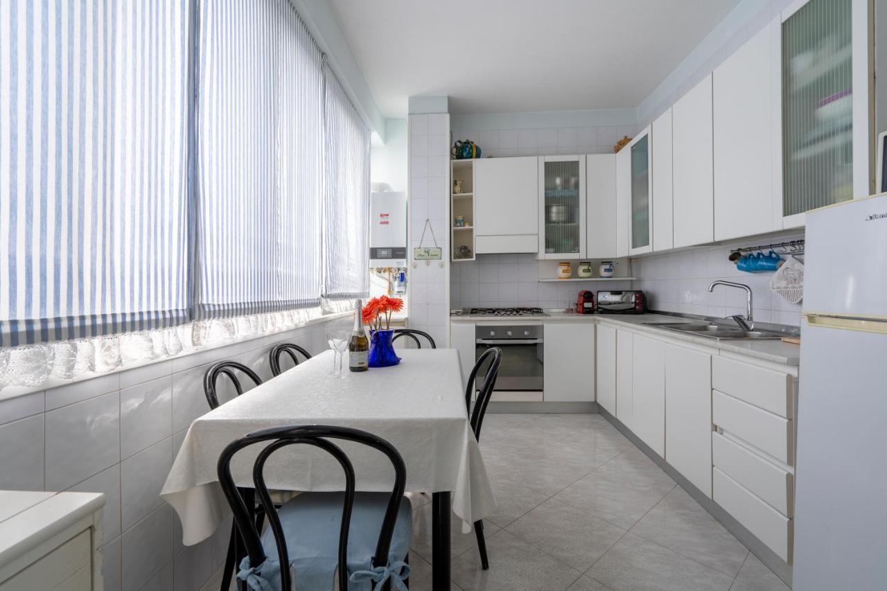 Grazia Attic Apartment With Terrace Trani Esterno foto